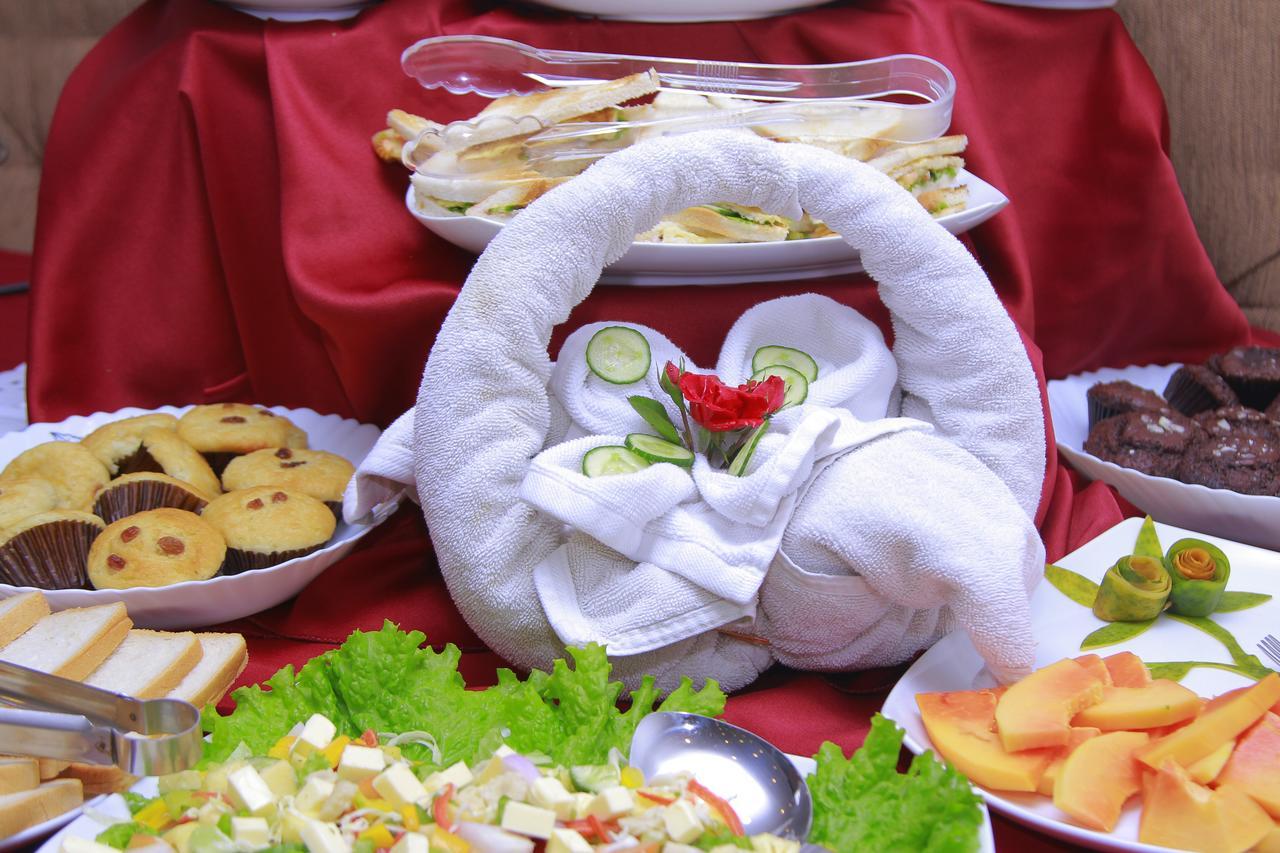 Galaxy Grand Hotel Nuwara Eliya Zewnętrze zdjęcie